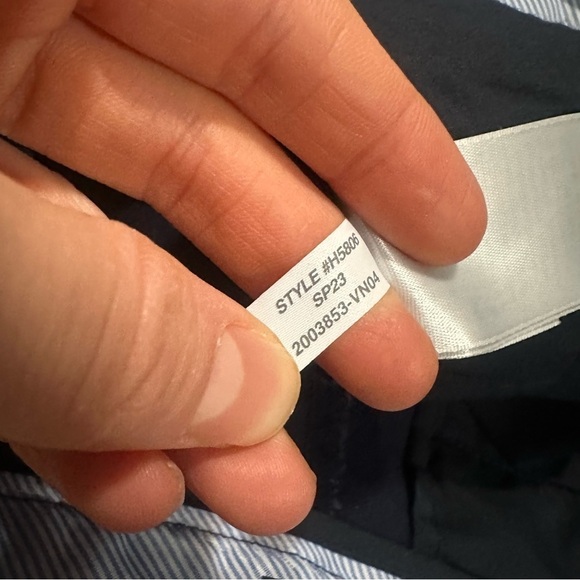 NWOT J crew 4” stretch chino shorts navy blue - Picture 3 of 4